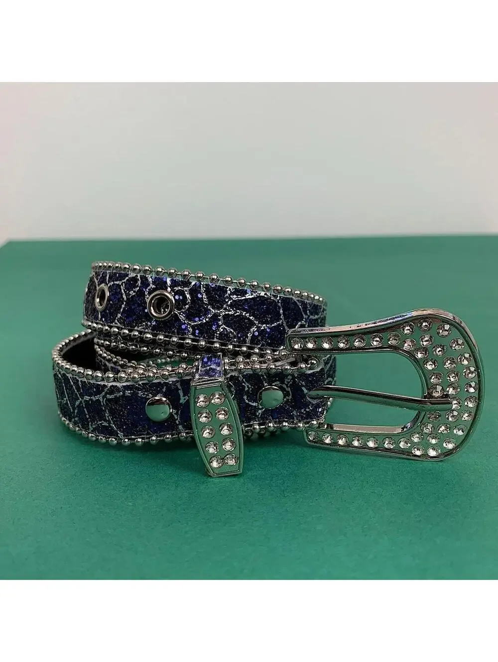 Cyber 2000s vintage Y2k western blue rhinestone belt. 41 inches length. Fits a 2